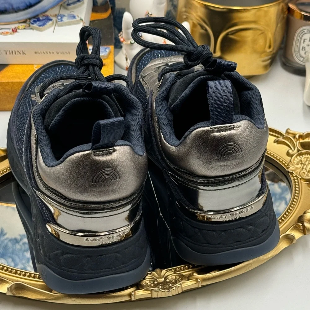 🆕 KURT GEIGER LONDON 🧿 NWOB Kensington Sneaker, Dark Blue Strass, Sz 37 - Picture 14 of 16